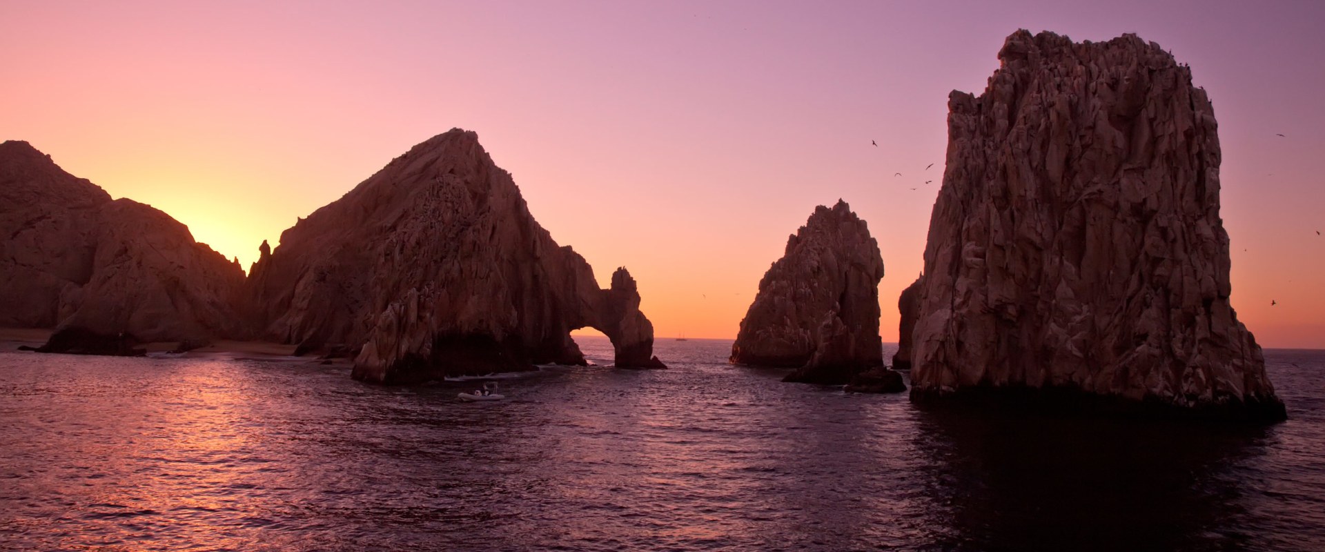 What Should You Be Careful Of When Visiting Cabo San Lucas?